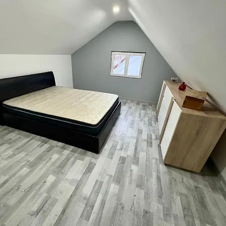 Prázdninový dům Maison 3 Etage 135 M2 Jacuzzi Sauna 10 Personnes